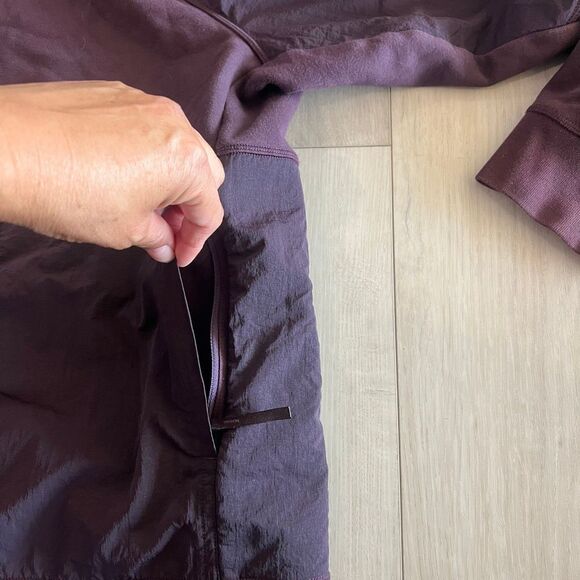 Lululemon men’s jacket size XL - Picture 8 of 10